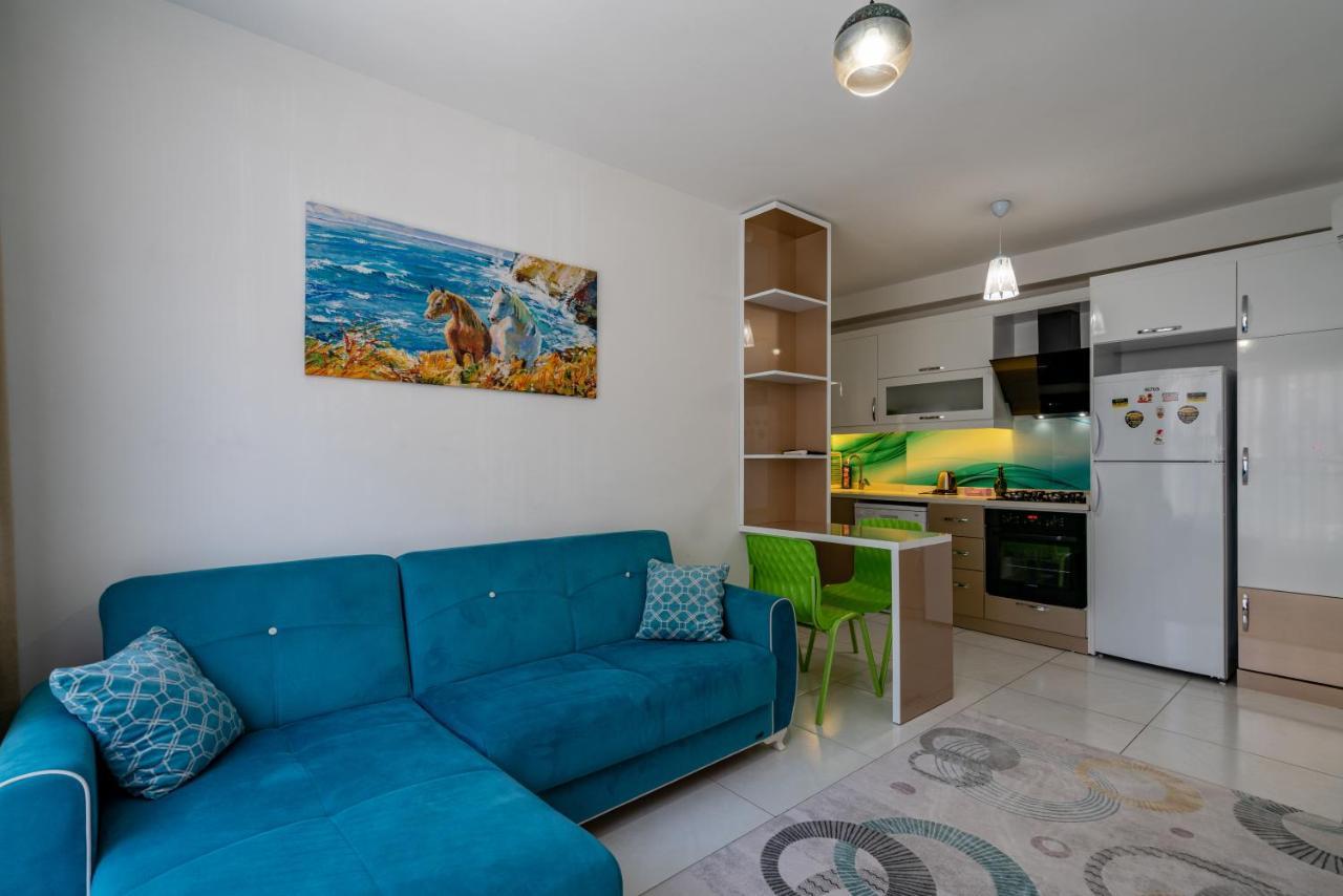 Sare Suites Downtown Анталия Екстериор снимка