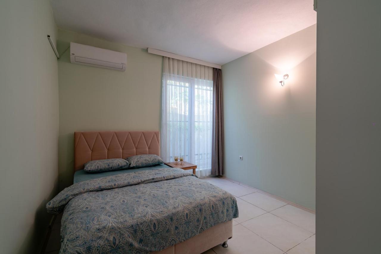 Sare Suites Downtown Анталия Екстериор снимка