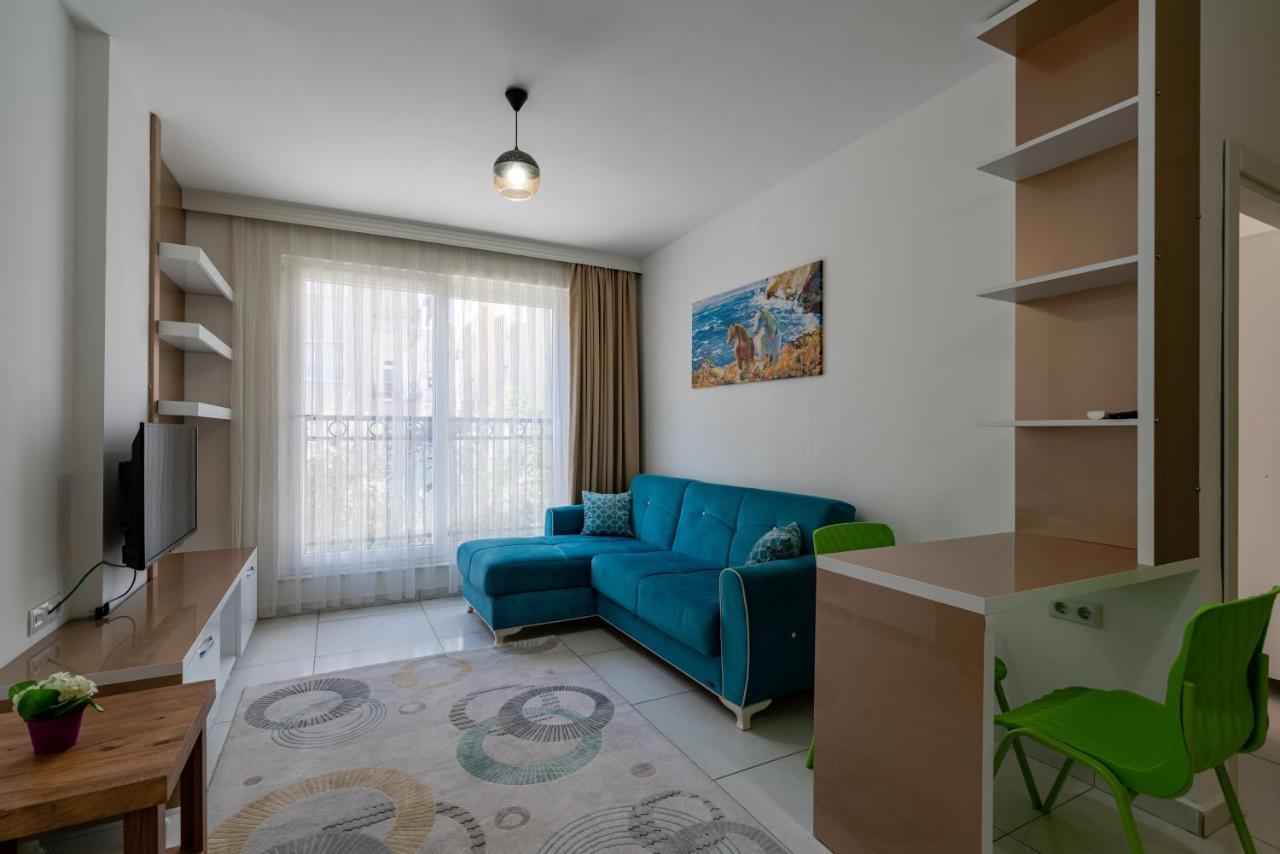Sare Suites Downtown Анталия Екстериор снимка