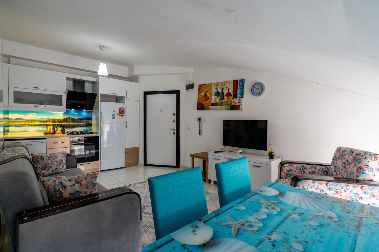 Sare Suites Downtown Анталия Екстериор снимка