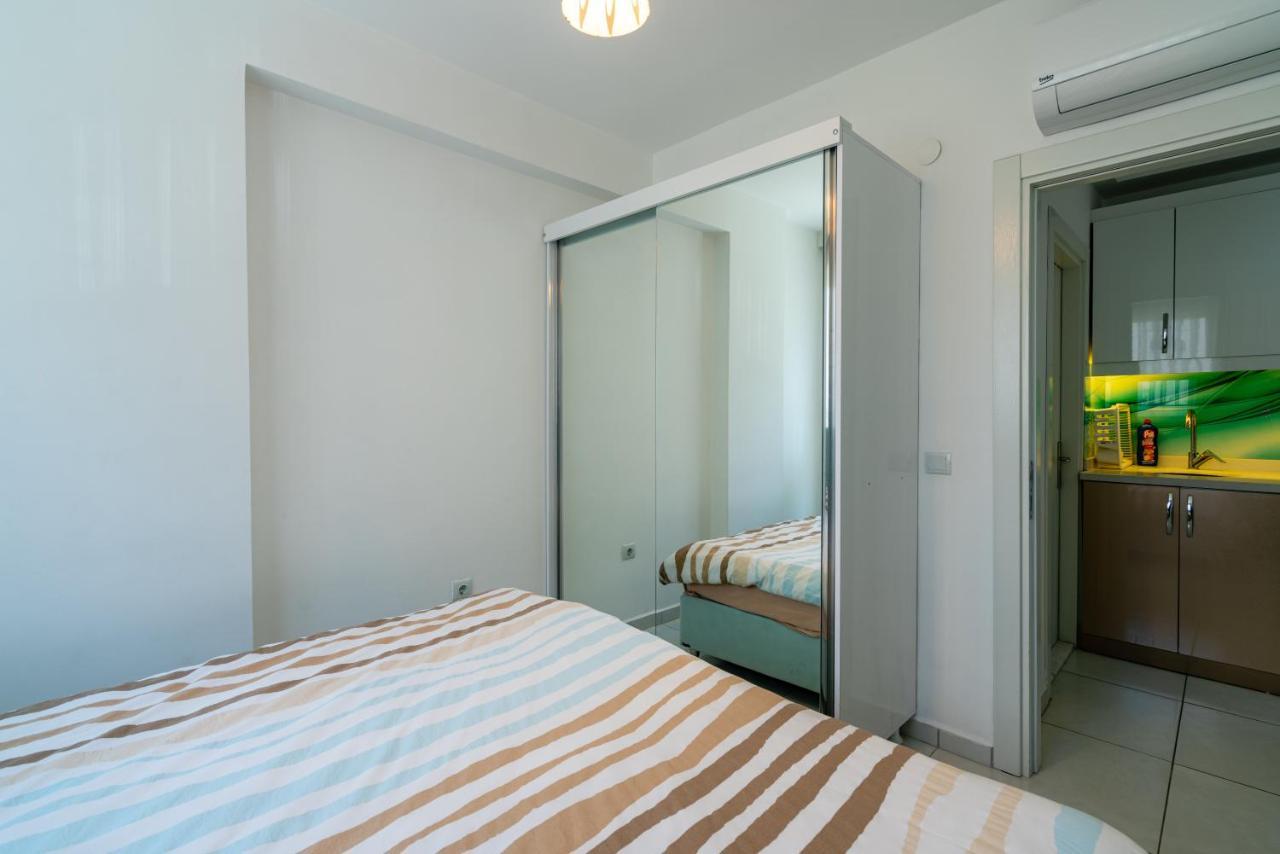 Sare Suites Downtown Анталия Екстериор снимка