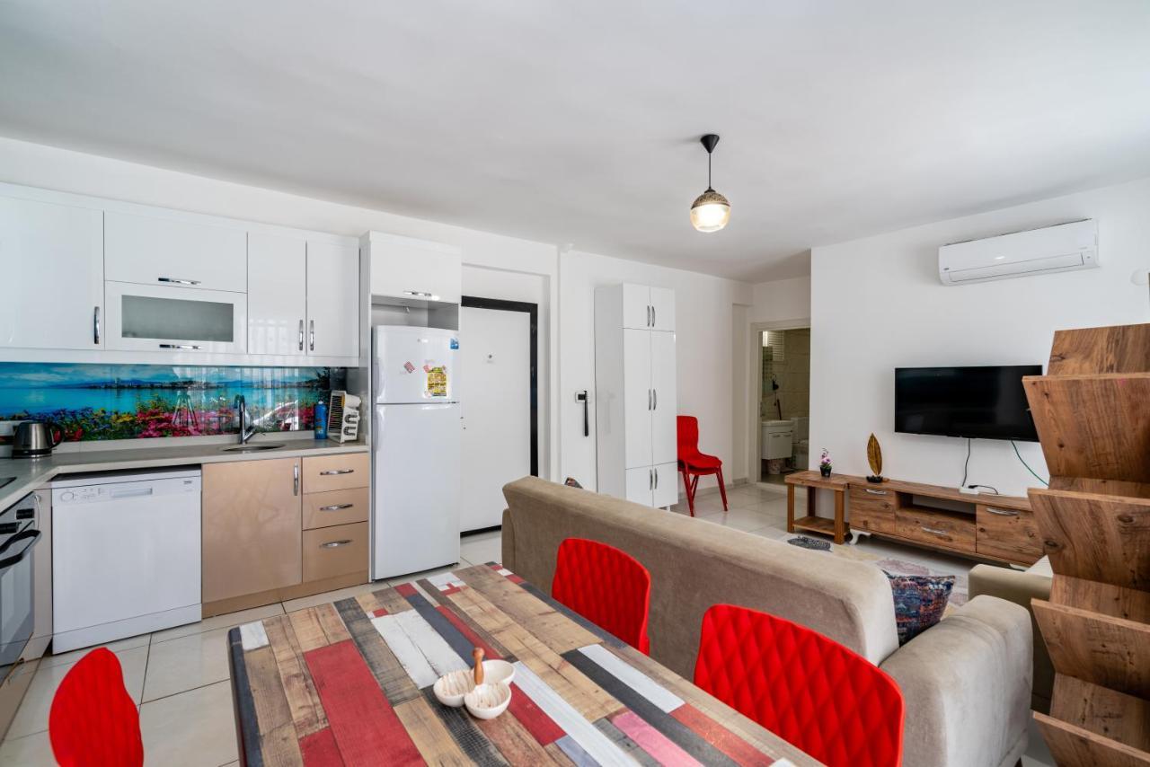 Sare Suites Downtown Анталия Екстериор снимка