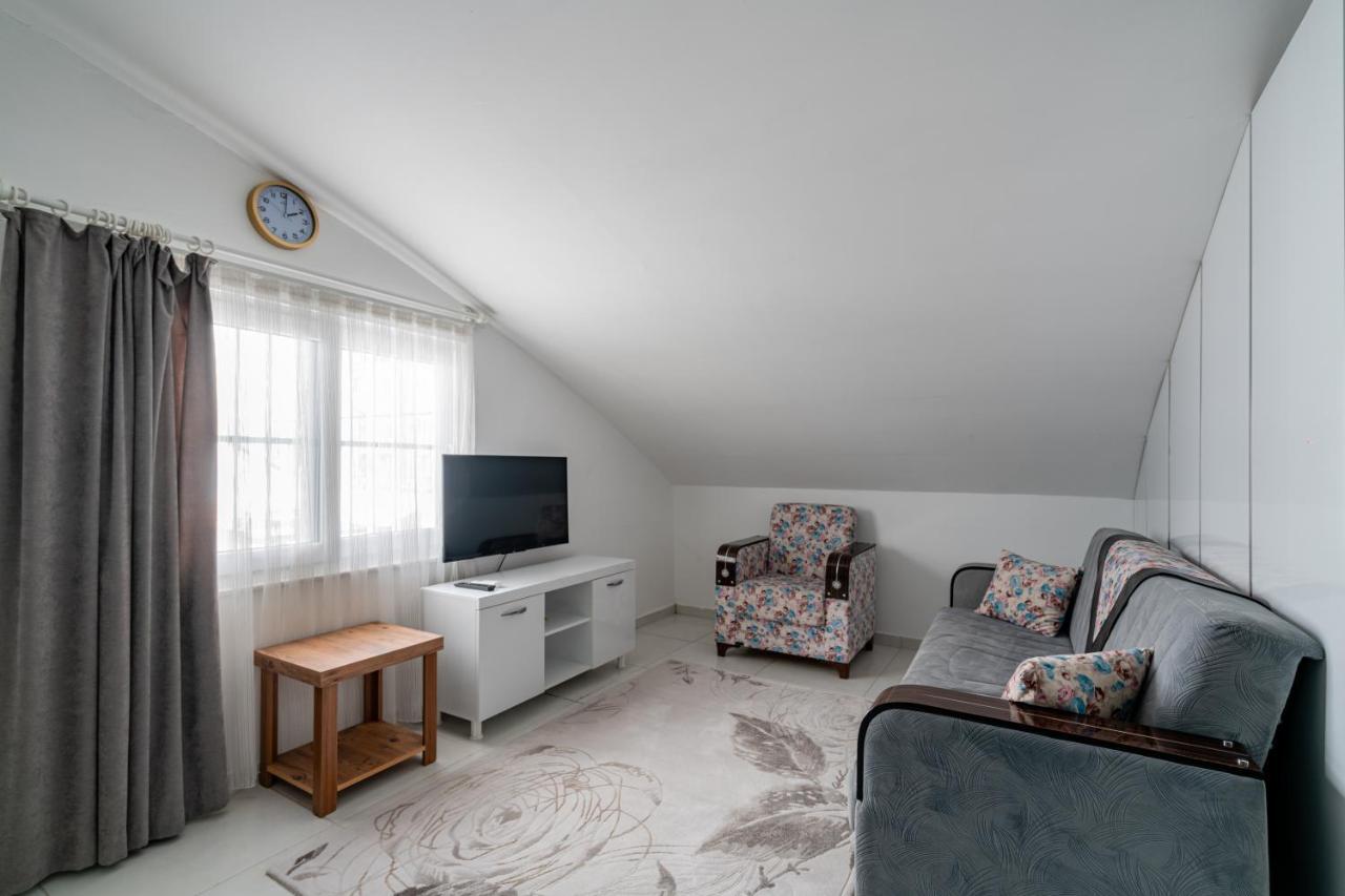 Sare Suites Downtown Анталия Екстериор снимка